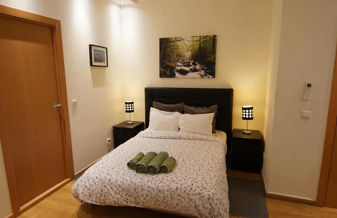 Cozy Apartment In Center-1
