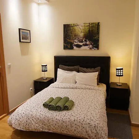 Cozy Apartment In Center-2