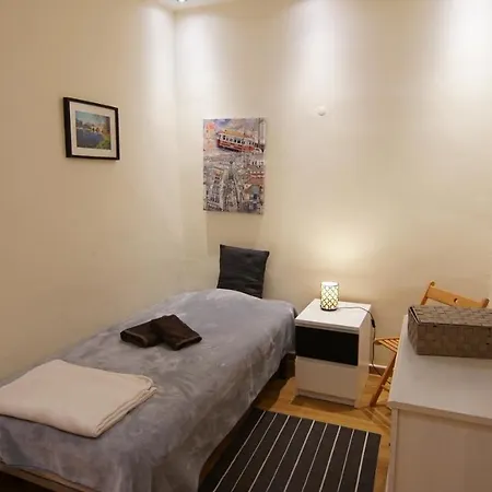Cozy Apartment In Center-3